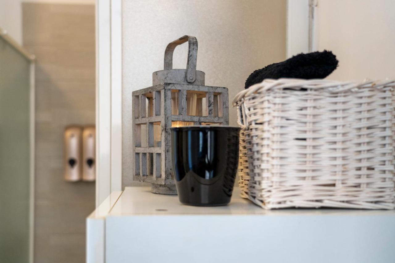 Cozy Roman Apartment With Parking Флоренция Экстерьер фото